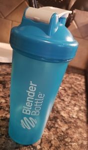 Blender bottle - bright blue
